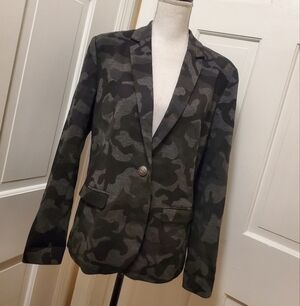 G.I.L.I Black & Gray Camo Print Ponte Knit Blazer Lined Size 10